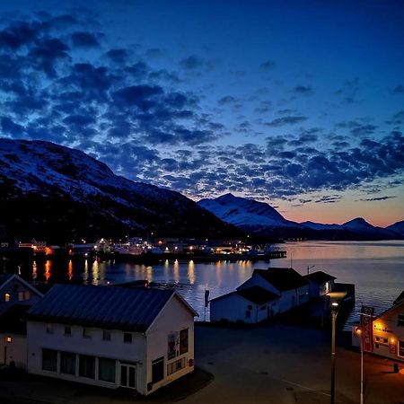 The Old Harbour Store Lodingen Exterior foto